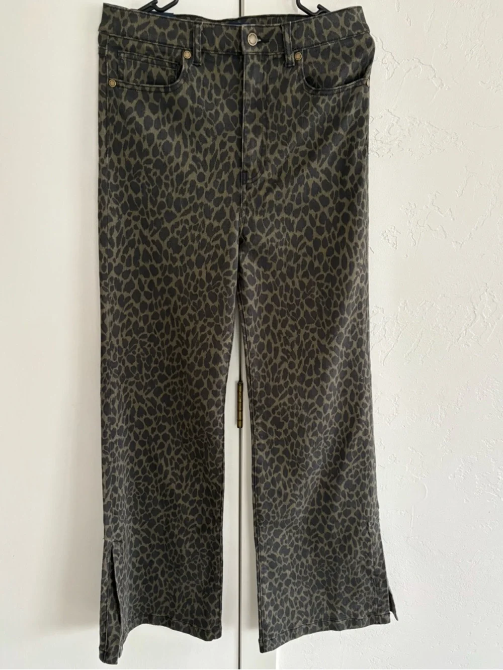 Ramy Brook Tyra Printed Wide-Leg Jeans - Picture 5 of 13